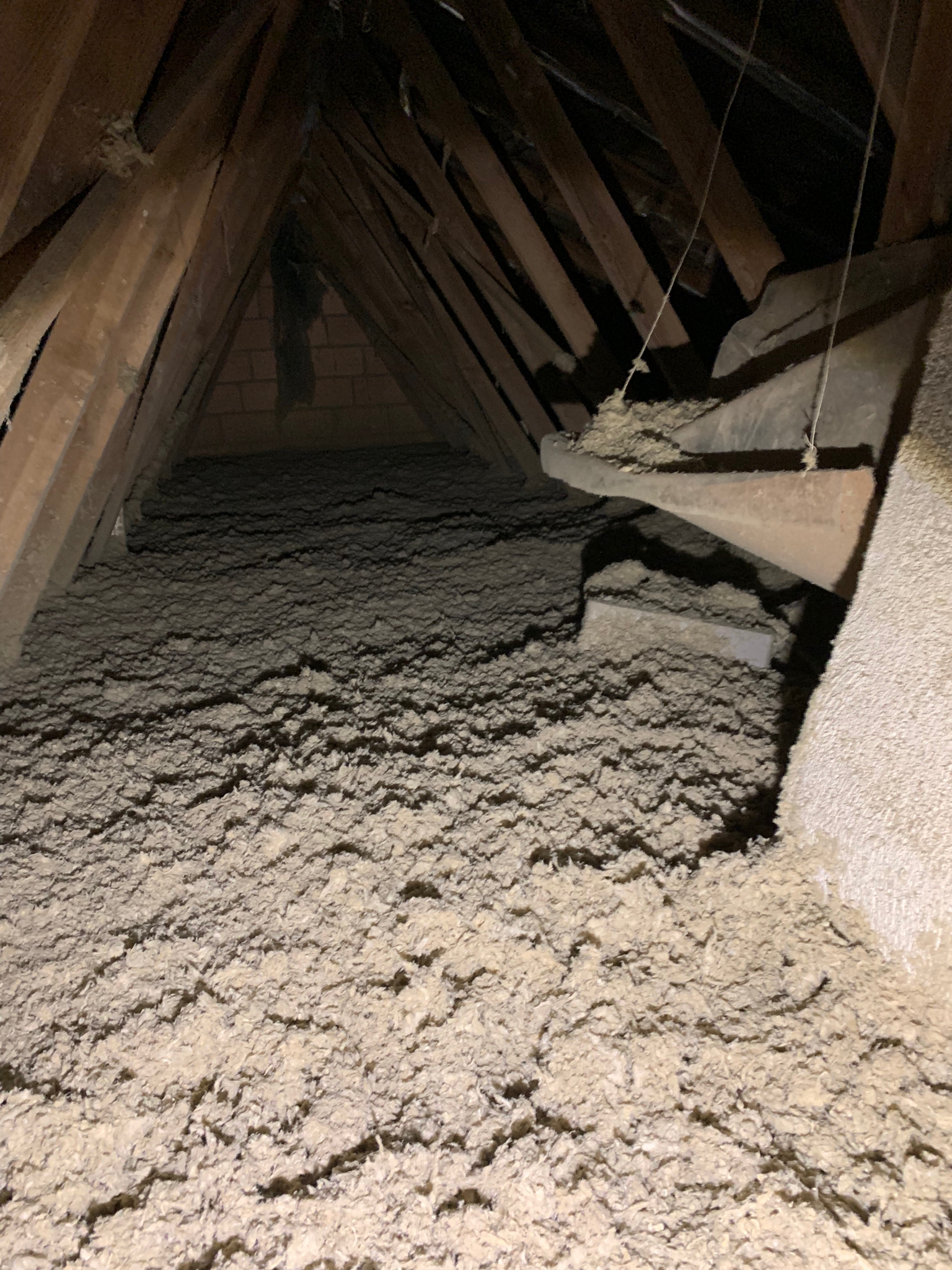 Isolation de combles par soufflage à Auxonne (21130)